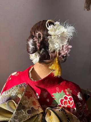 セミロング 🧵個性派/横浜パー マ/暖色/ミミのヘアスタイル