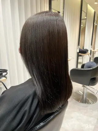 ミディアム カラー 茂木 未海のヘアスタイル