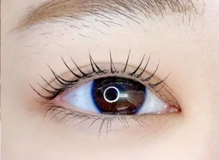 マツエク・マツパ TIARA by emi+所属・みい 💜🧡のマツエク・マツパデザイン