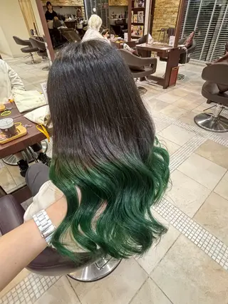 セミロング 藤平 いぶきのヘアスタイル