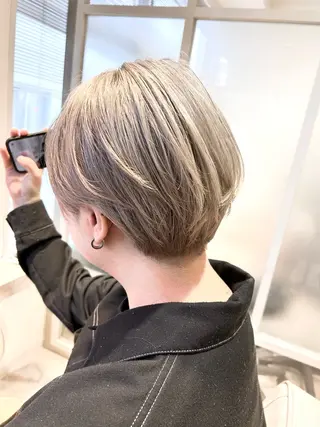 ショート EMANON 池袋西口所属・似合わせボブ🫧 丸みショート藤本のヘアスタイル