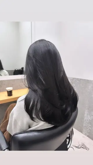 ロング カラー MOOD,所属・レイヤーカット/銀座 TAROのヘアスタイル