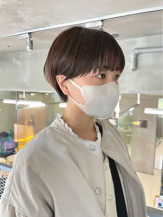 ショート リン🔔ボブ cut ベージュカラー🤎のヘアスタイル
