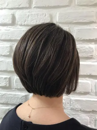 ショート カラー 【暖色カラー特化】 中山由梨のヘアスタイル