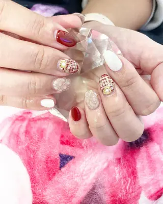 ネイル 近藤 美春のネイルデザイン