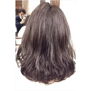 ミディアム カラー パーソナルカラー診断 できます　木曽　主博のヘアスタイル