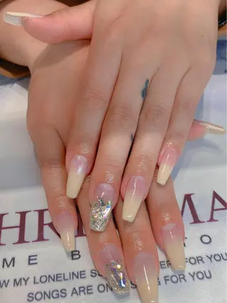 ネイル 長さだし専門店 M2　rikaのネイルデザイン