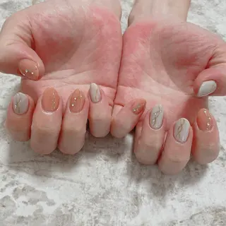 ネイル 吉岡 裕子のネイルデザイン