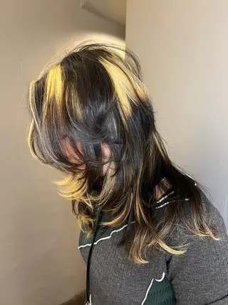 セミロング カラー haco＋所属・圧倒的デザイン力 店長🎨RENAのヘアスタイル