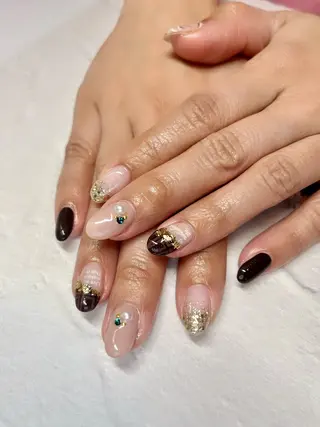 ネイル li___nail 31のネイルデザイン