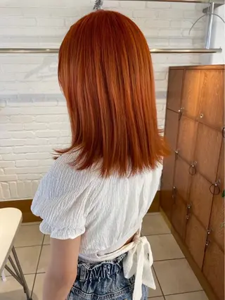 ミディアム カラー 💫レイヤーカット 💫ブリーチ💫サキのヘアスタイル