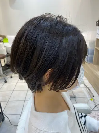 ショート 内山 歩美のヘアスタイル