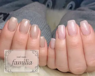 ネイル -nailroom- familiaのネイルデザイン