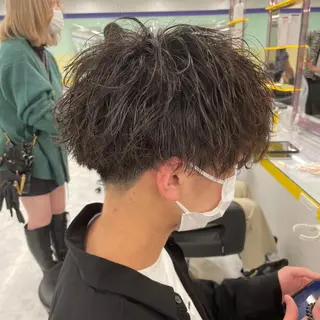 ショート カラー パーマ ヘアアレンジ メンズ キッズ ネイル マツエク・マツパ アイブロウ SKILL ikebukuro所属・✂️メンズカット ひろき✂️のヘアスタイル