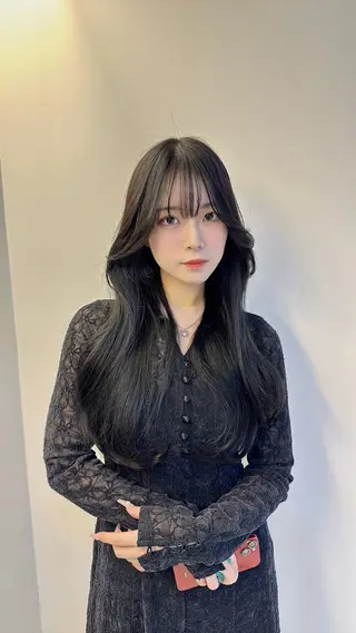 ロング カラー 心斎橋/縮毛矯正 /艶髪カラーのヘアスタイル