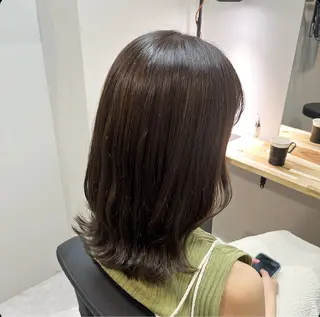 ミディアム カラー eMir... 武蔵小杉所属・新舘 怜奈のヘアスタイル