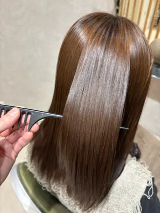 ミディアム マエダ ショウゴのヘアスタイル