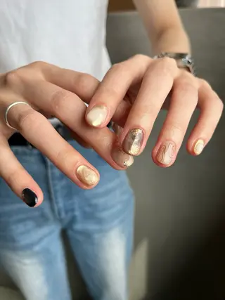 ネイル mano+所属・haruka 🐈のネイルデザイン