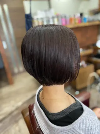 ショート HAIR MAKE Avalon 橋本店所属・💎白髪染めも対応 🙆👌山本明菜のヘアスタイル