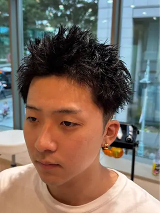 ショート パーマ メンズ メンズ特化/ センターパート/八谷のヘアスタイル