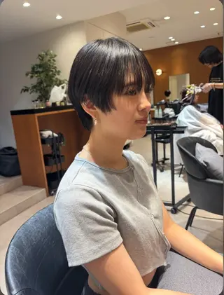 ショート yiye   青山店所属・Rako .のヘアスタイル