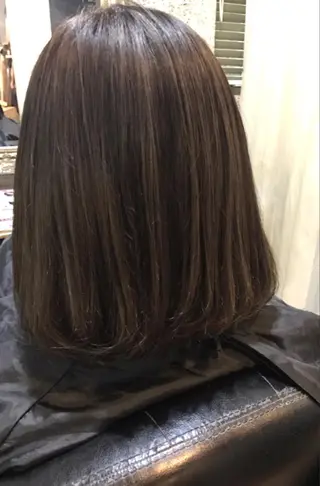 ミディアム カラー Tsuyoki .のヘアスタイル