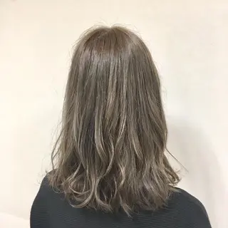 セミロング カラー ヘアアレンジ 【Sweep】おじま のぞみのヘアスタイル