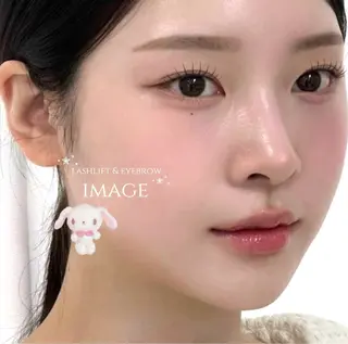 マツエク・マツパ niu(ニウ)所属・niu⟢ Maiの眉毛・アイブロウイメージ