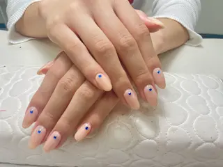 ネイル DR NAIL新宿所属・Haruka 🎀のネイルデザイン