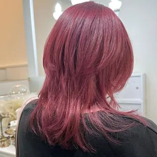 ミディアム カラー ORIKA 美容室のヘアスタイル