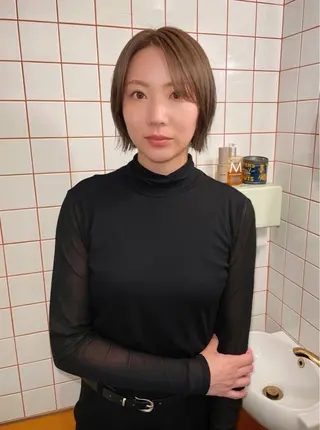 ショート 透明感カラー 🦋AYAのヘアスタイル