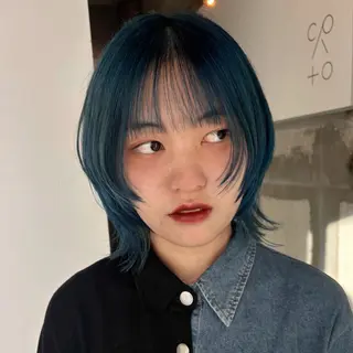 ミディアム カラー mirai/レイヤー ボブ/ショートのヘアスタイル