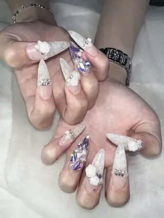 ネイル うにゃねいる🌷 Mayaのネイルデザイン