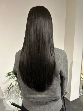 ロング カラー hinano ヒナノのヘアスタイル