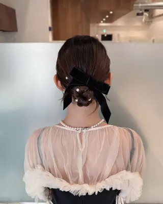 ミディアム ヘアアレンジ 縮毛矯正+モテカラー 🎀✨MIHOのヘアスタイル