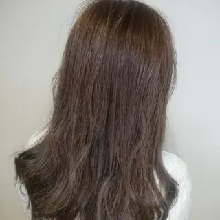 カラー ブリーチ/ヘアケア/ 艶髪/イギチハルのヘアスタイル