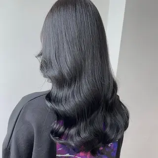 ロング カラー 韓国レイヤー🕊️ 柔らかベージュ🧸のヘアスタイル