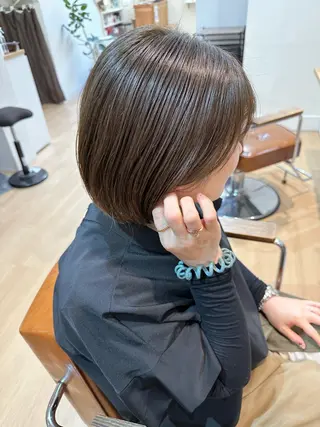 ショート カラー luve heart's And Be  minamisemba所属・脇坂 佳世の眉毛・アイブロウイメージ