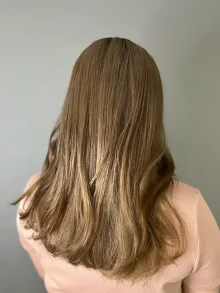 セミロング Grow by NYNY 田代 紀恵のヘアスタイル