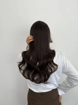 ロング 【ioe岡本】🐶 向井歩のヘアスタイル