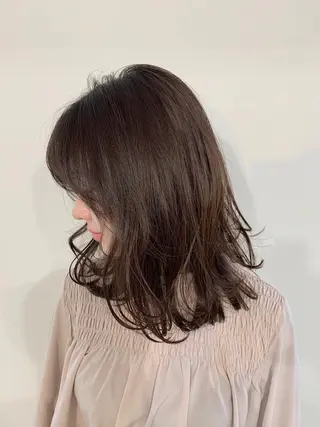 セミロング カラー パーマ ヘアアレンジ 加藤 綾華のヘアスタイル
