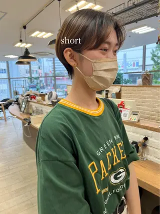 ショート 初めてのショート お任せください✂️のヘアスタイル
