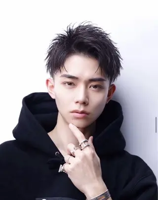 ショート メンズ 河野 真也のヘアスタイル