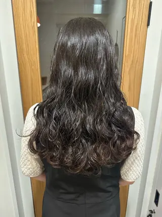 ロング パーマ Uil所属・レイヤーカット・ 縮毛矯正☁💙acoのヘアスタイル