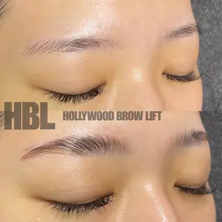 アイブロウ 𝕁𝔼𝕃𝕃𝕐 𝕃𝔸𝕊ℍのマツエク・マツパデザイン