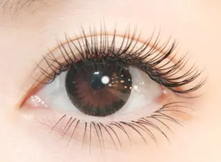 マツエク・マツパ momo 京橋のネイルデザイン