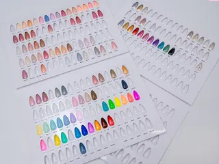 ネイル Nailsalon Neve❄︎.*のネイルデザイン