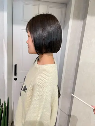 ショート カラー ナチュラル透明感🌱 小山美樹子のヘアスタイル