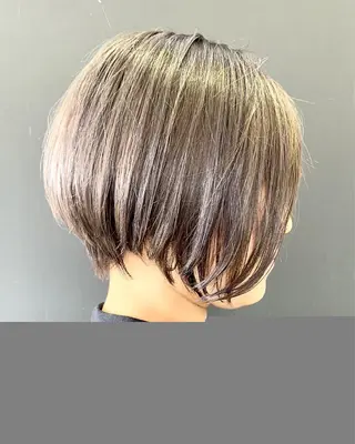 ショート カラー パーマ ヘアアレンジ メンズ キッズ ネイル マツエク・マツパ 川上 有香のヘアスタイル