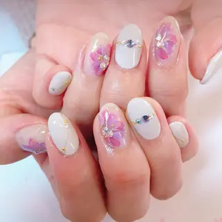 ネイル La neige* yuki 🥯🍑のネイルデザイン